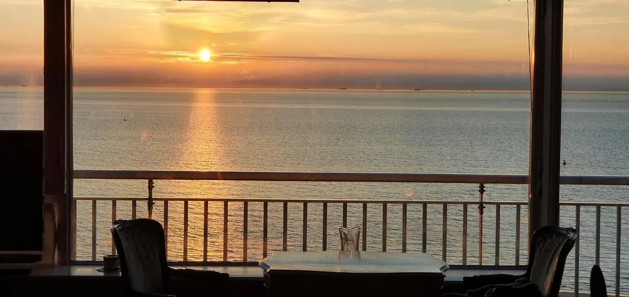 Apartment The Best Sea & City View Ostend - Parking Optional